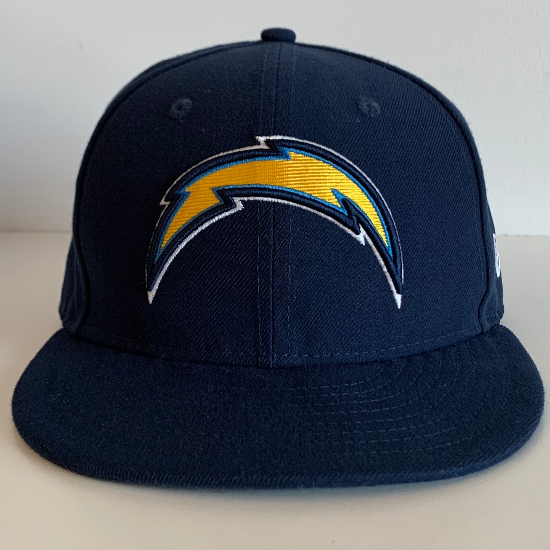 Los Angeles Chargers Fitted Hat 7 1/8 New Era 59Fifty San Diego NFL Bolts