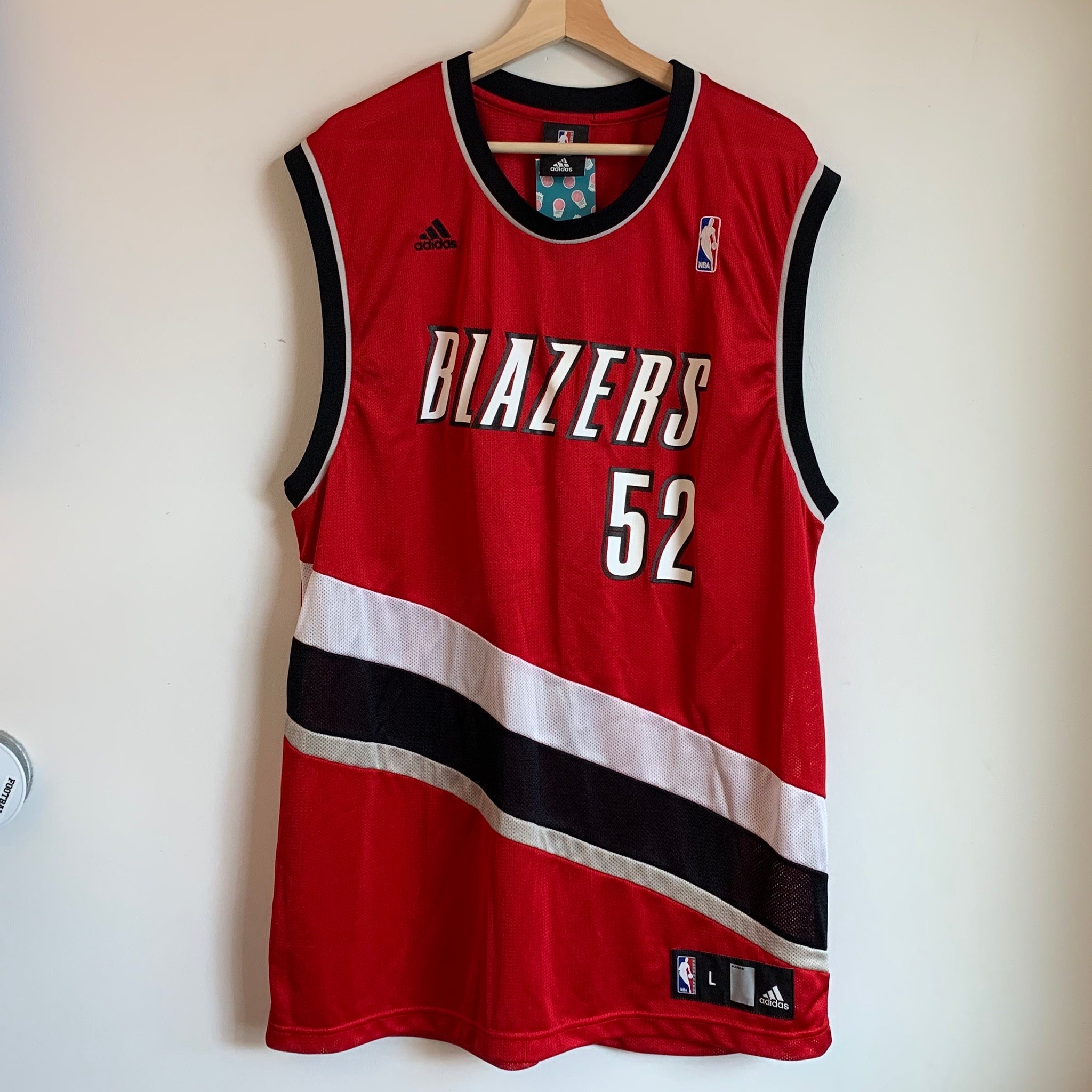 red blazers jersey