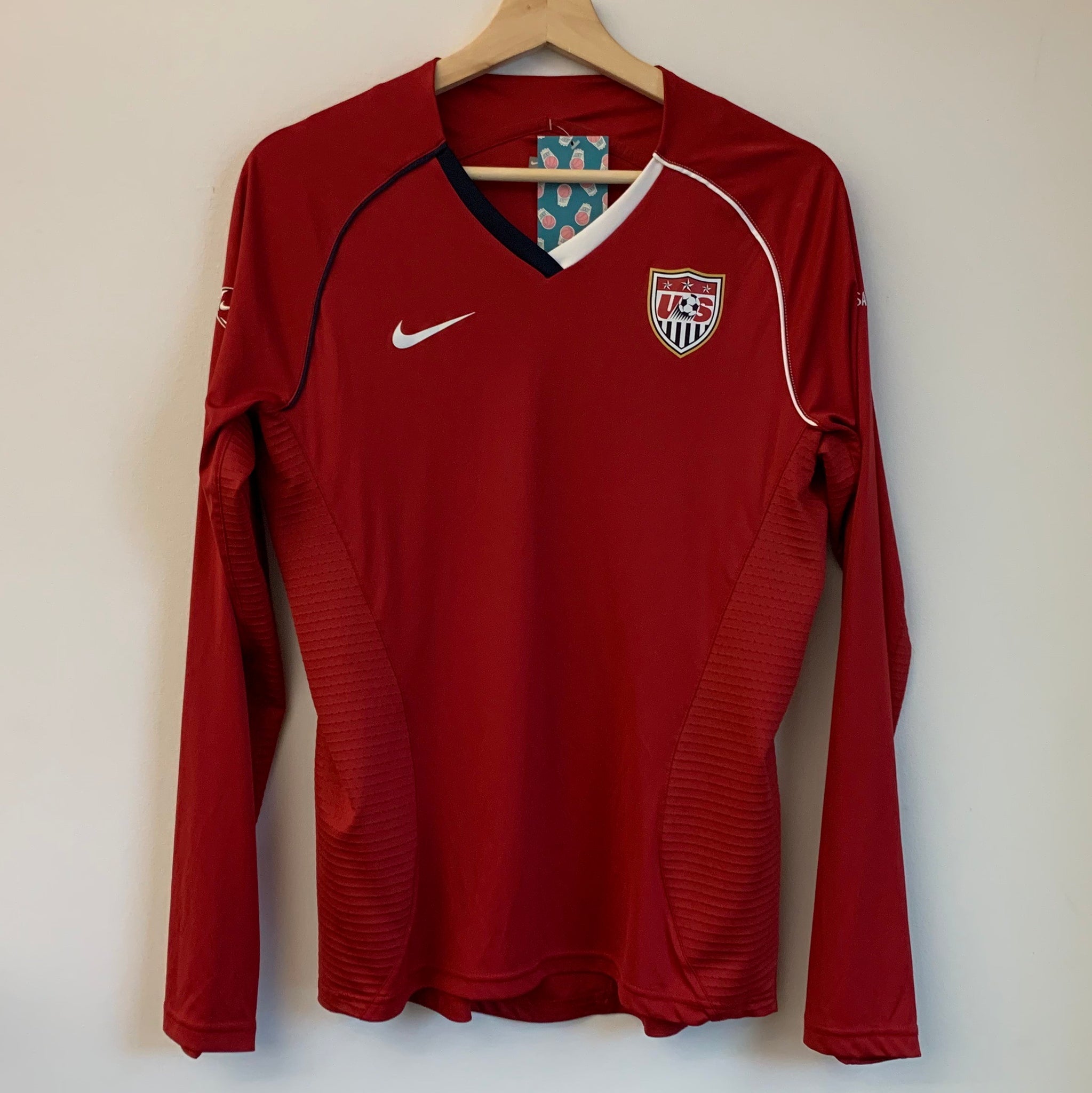 usa women's red soccer jersey