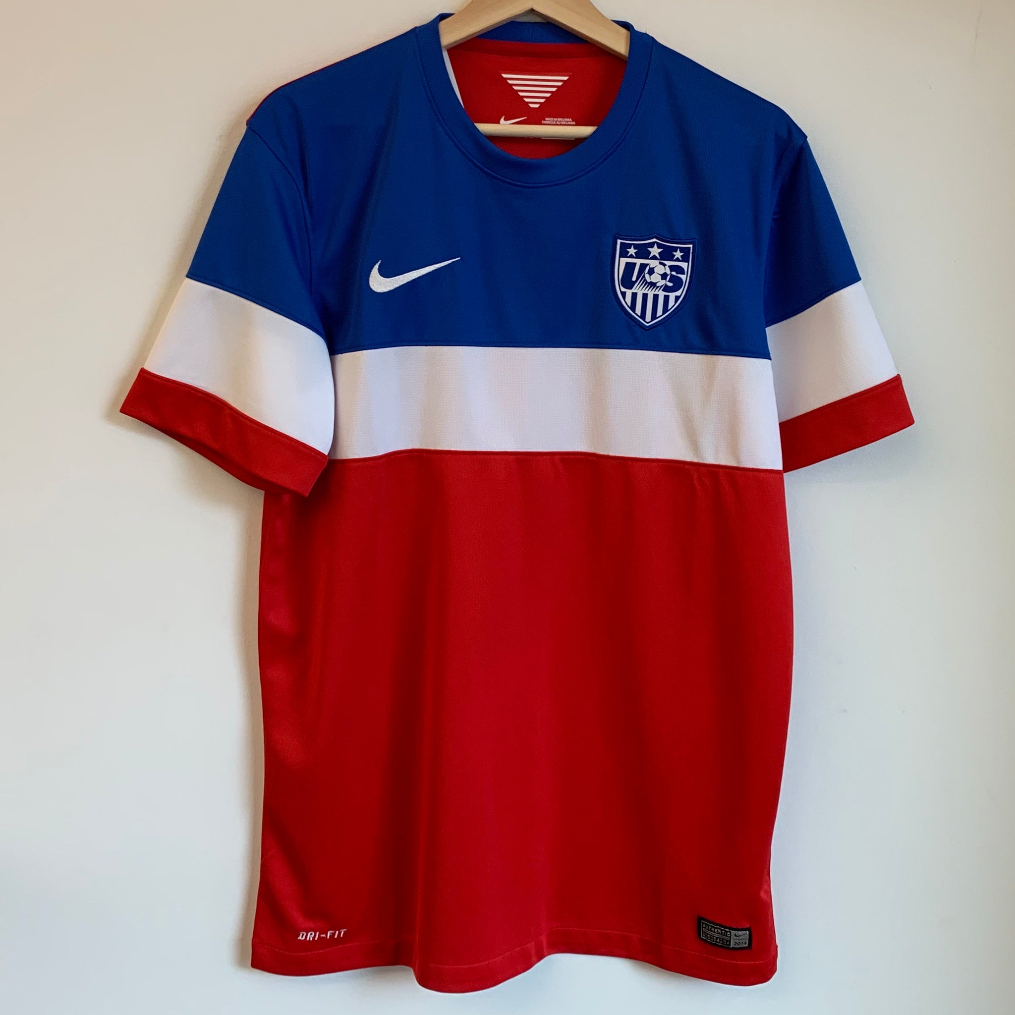 red white blue jersey