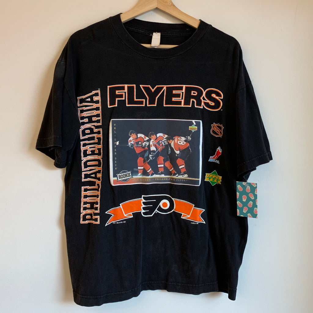 eric lindros flyers t shirt