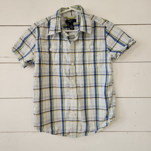 Size S | Gap Buttondown - Little Alaskan