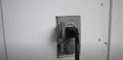 20AMP wall outlet