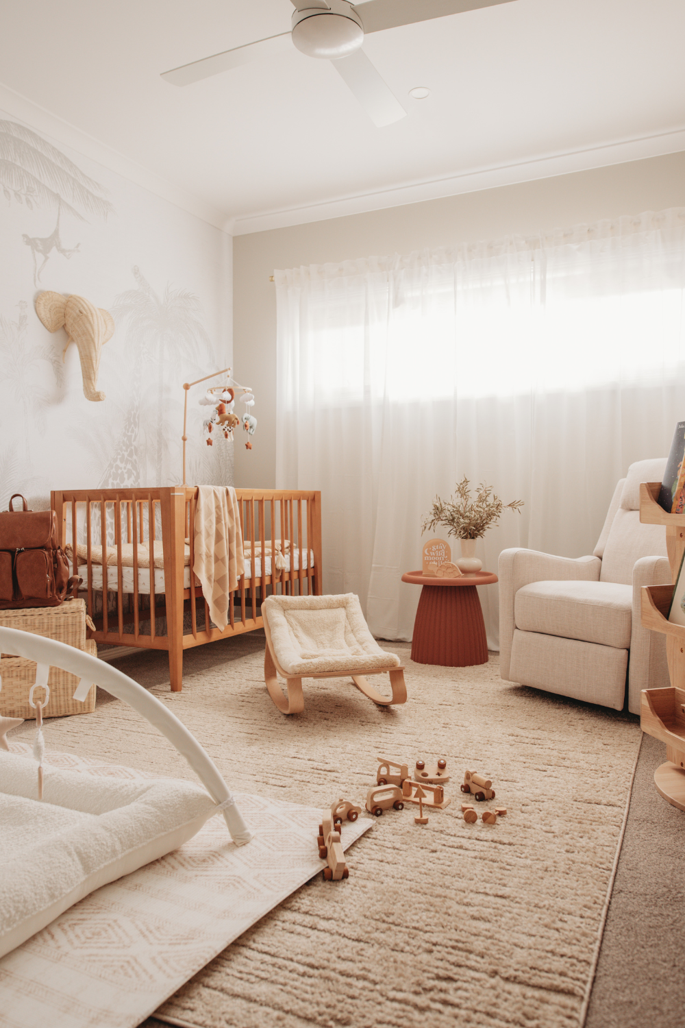 neutral baby nursery