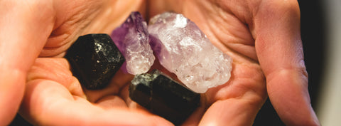 Protect yourself from electromagnetic waves with crystals