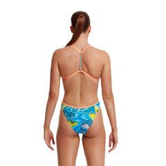 ツイスト・ワンピース水着 – FUNKITA.JP