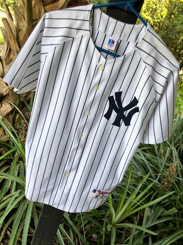 derek jeter pinstripe jersey