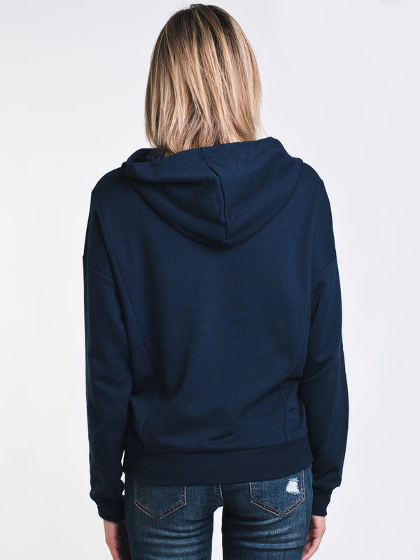 Womens Hoodies & Sweaters