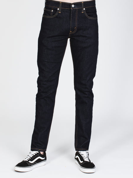 levi's dark hollow color