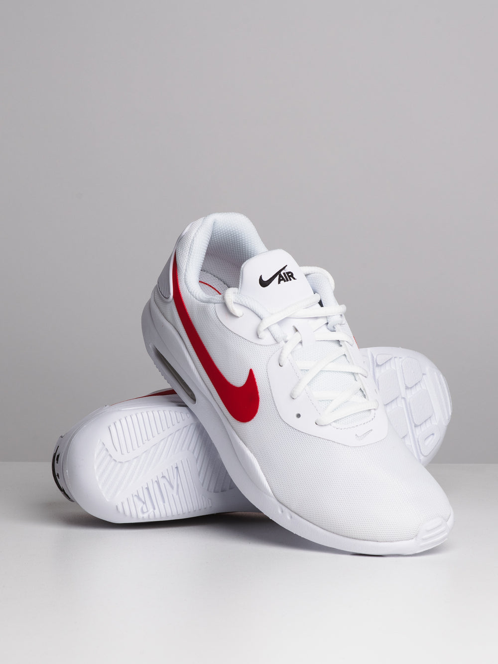 MENS NK AIR MAX OKETO - WHITE/RED