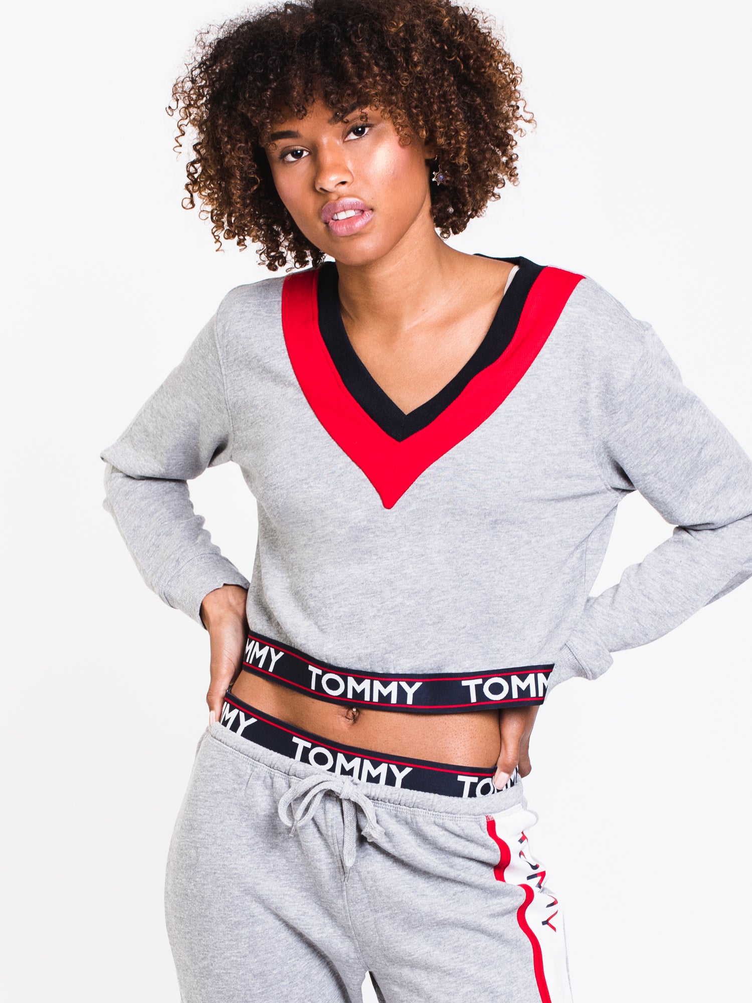 tommy hilfiger crop top hoodie