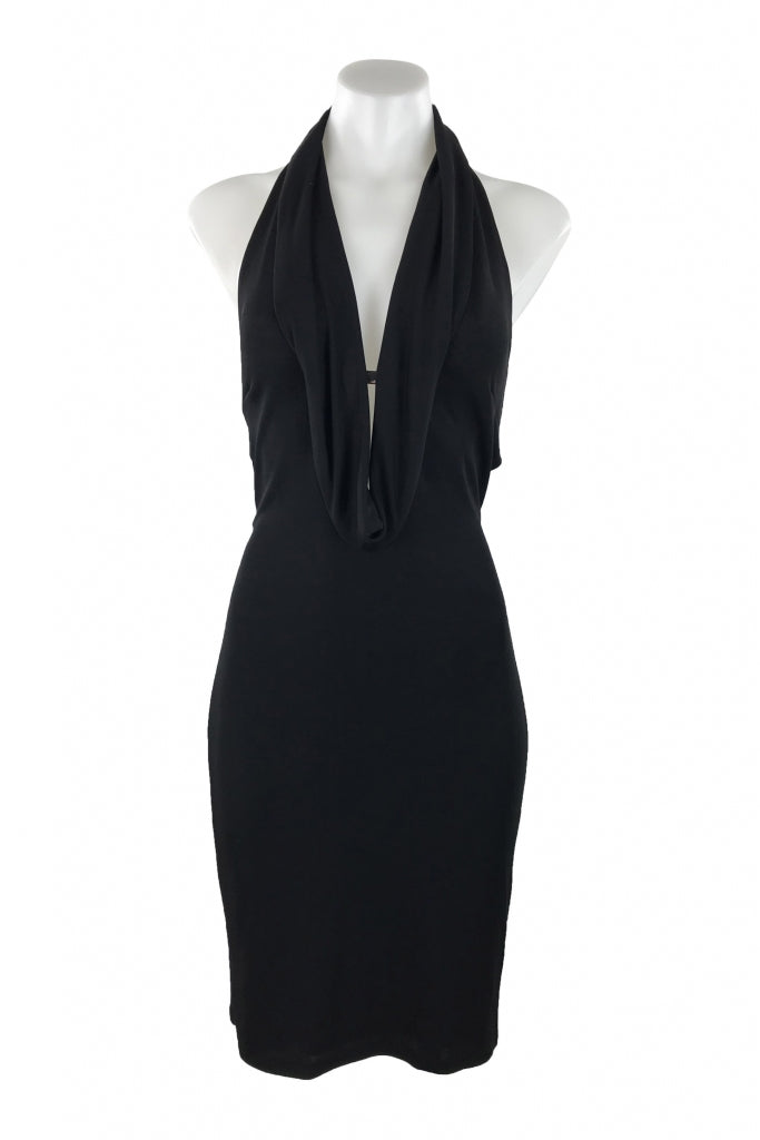 womens black sleeveless dress