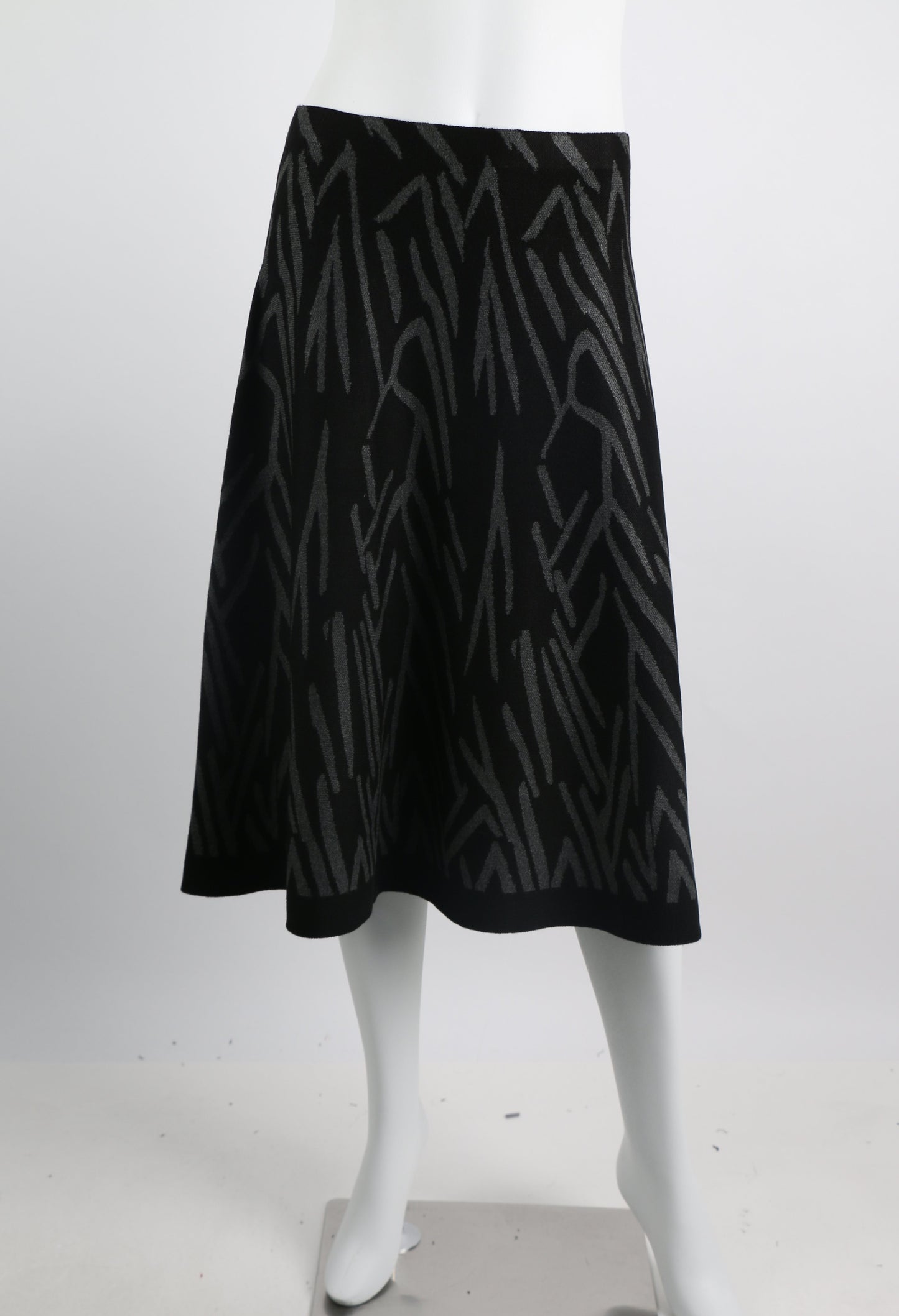 Black A-Line Knit Skirt - seilerlanguageservices