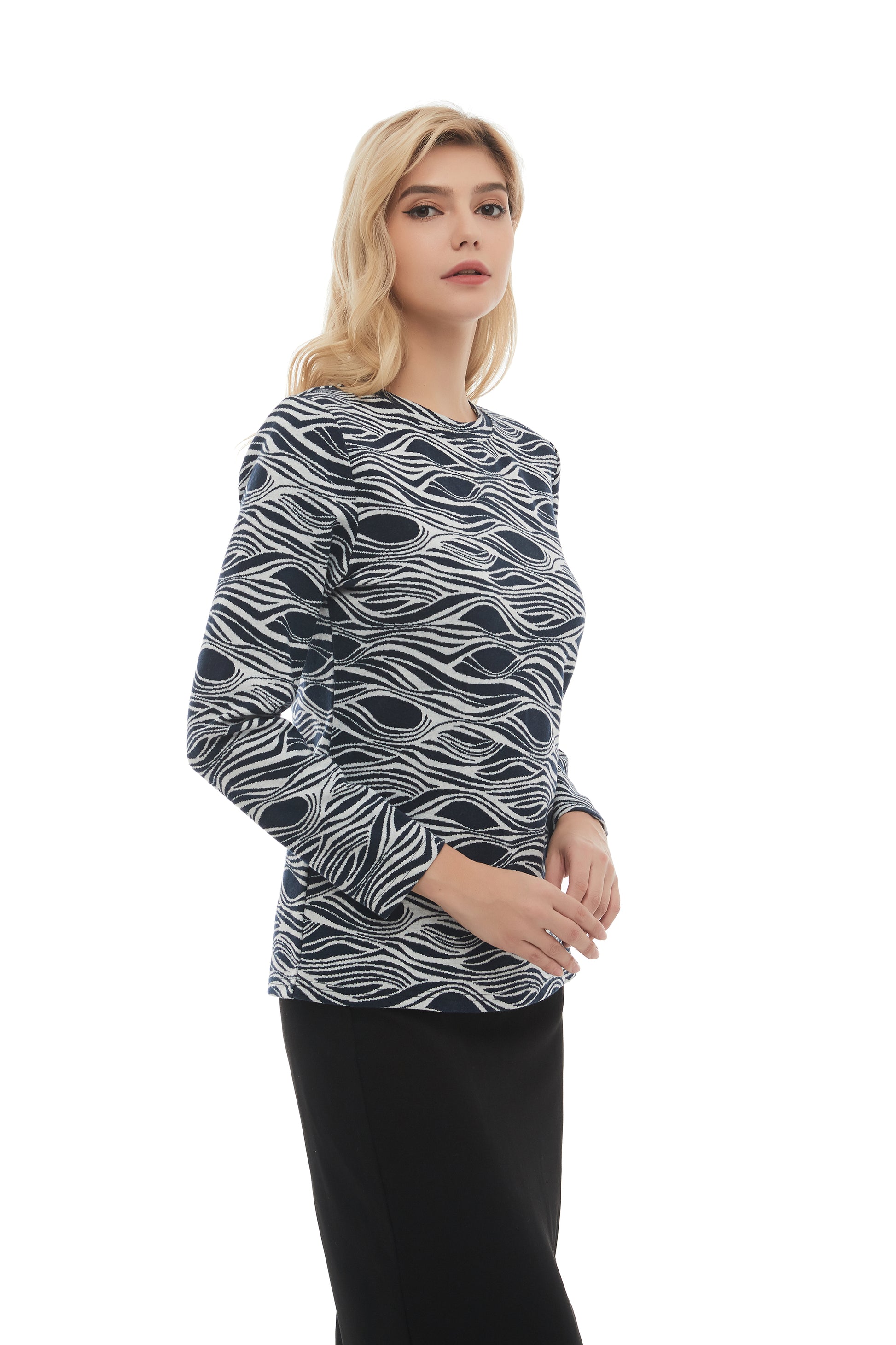 Monochrome Print Long Sleeve Sweater - alamaud