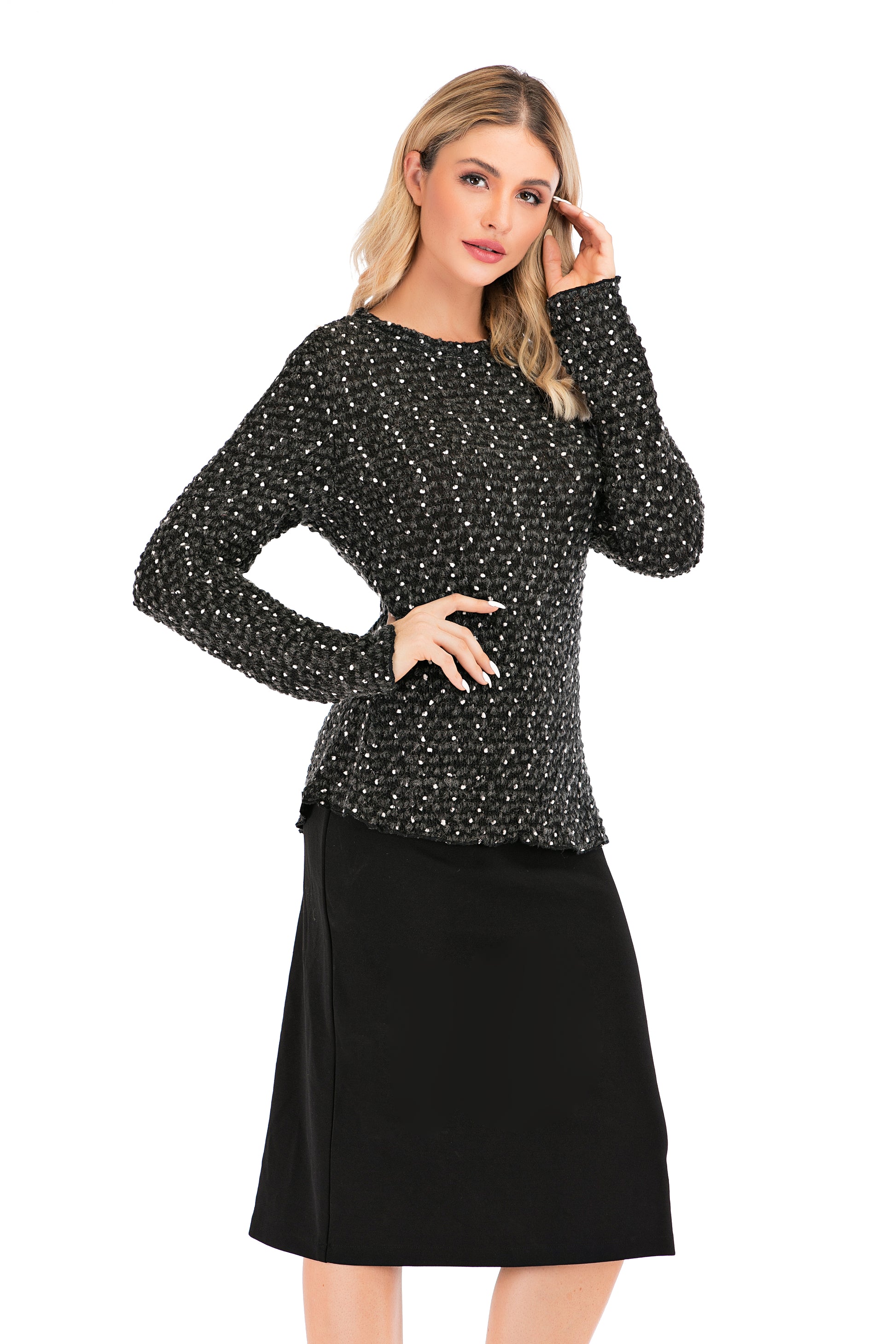 Elegant Black & White Long Sleeve Sweater - seilerlanguageservices