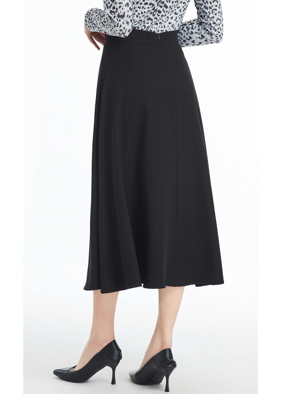 Fully Lined Black Midi Skirt with Front Button Detail - alamaud