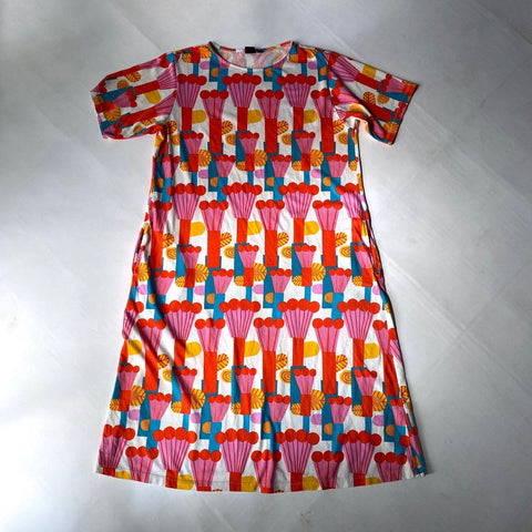 Marimekko for Uniqlo abstract bright foliage t shirt midi dress – Manifesto  Woman