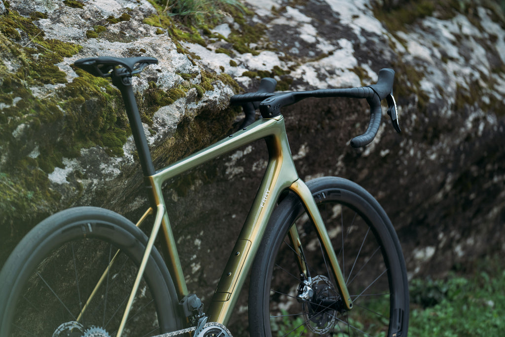 Enve Fray leaned up against a dry stone wall