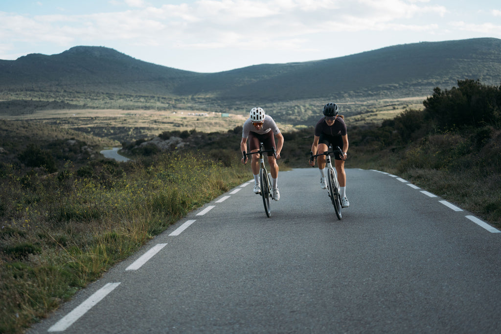 Two riders sprint it out on the Enve Fray