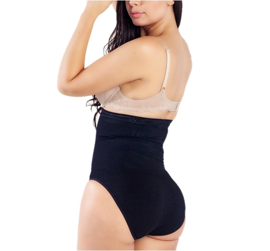 This cami is pure magic! #curvystyle #bodyconfidence #shapewearreview, Shapewear