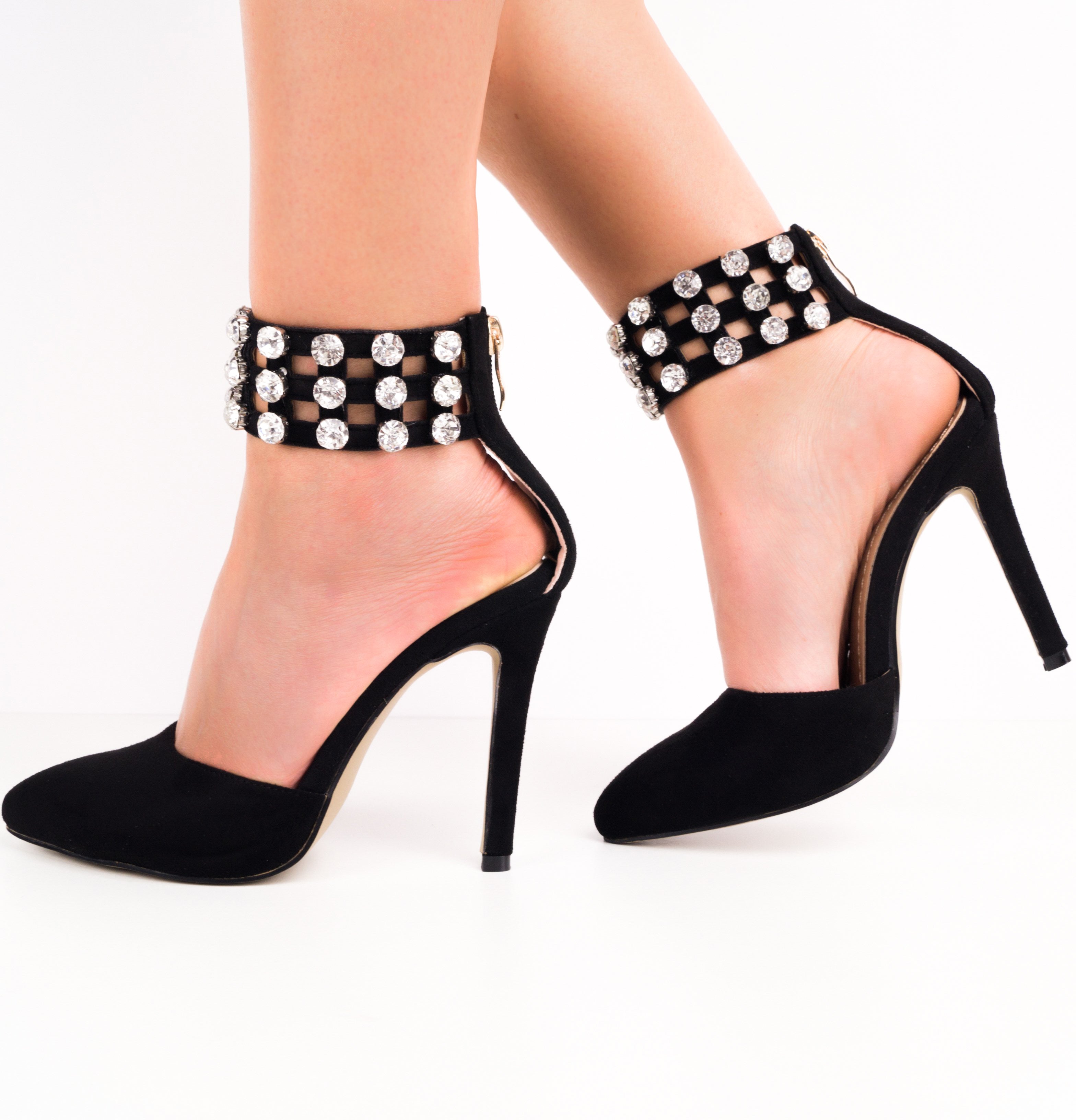 black stiletto court shoes