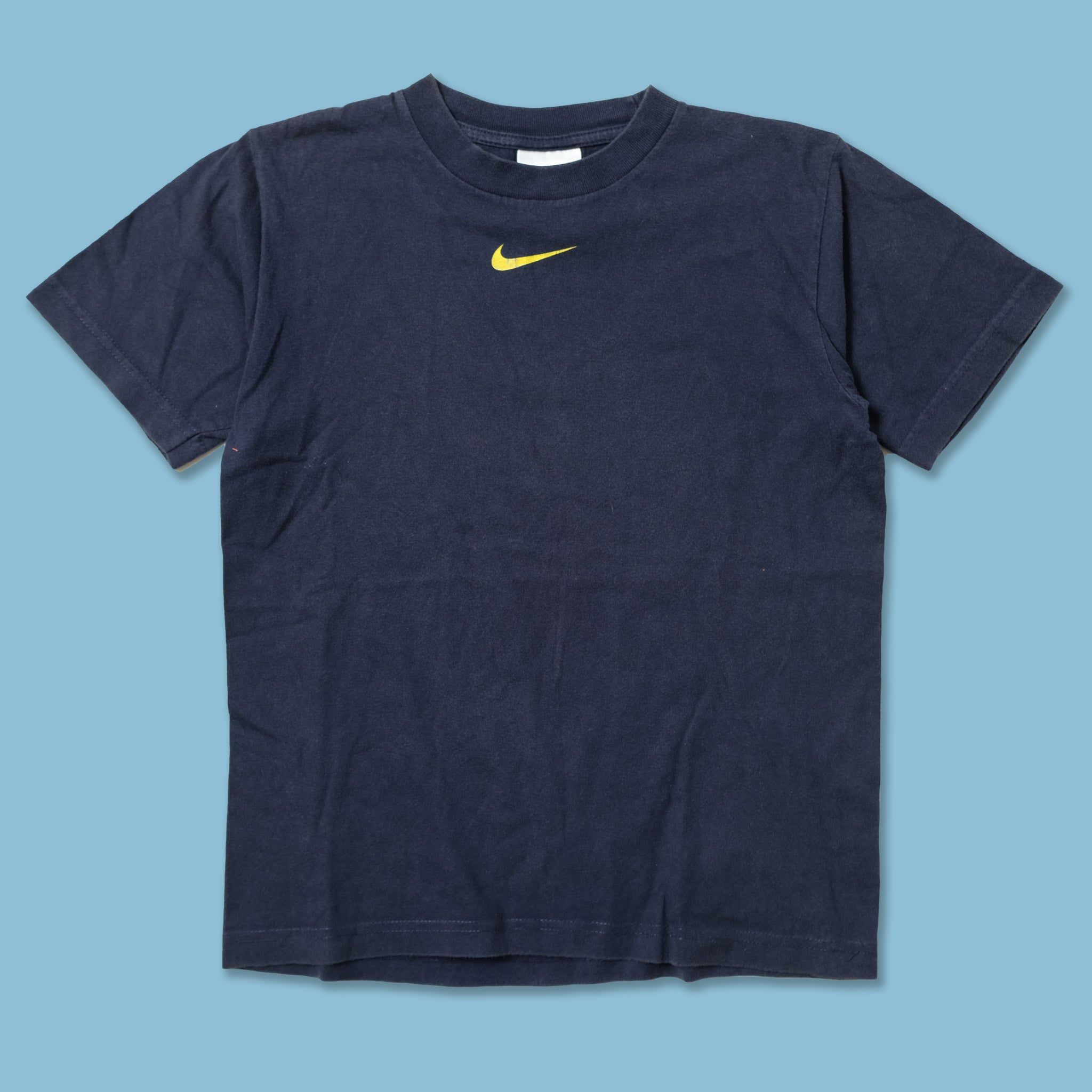 vintage nike shirt womens