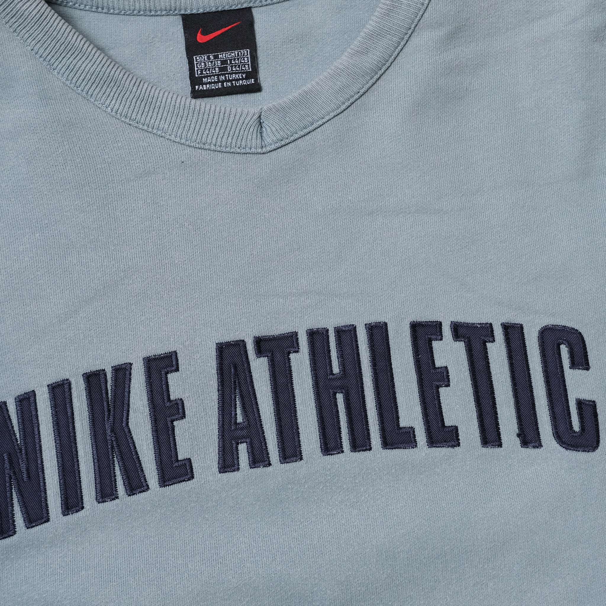 nike athletic sweater