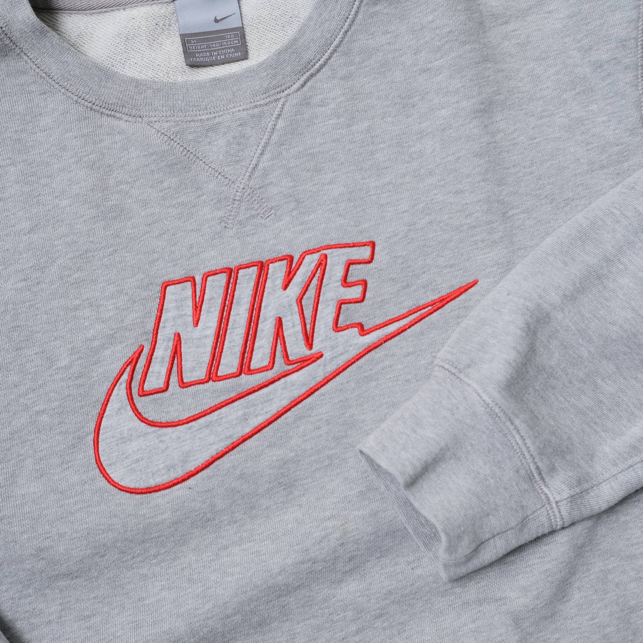 nike sweater xs