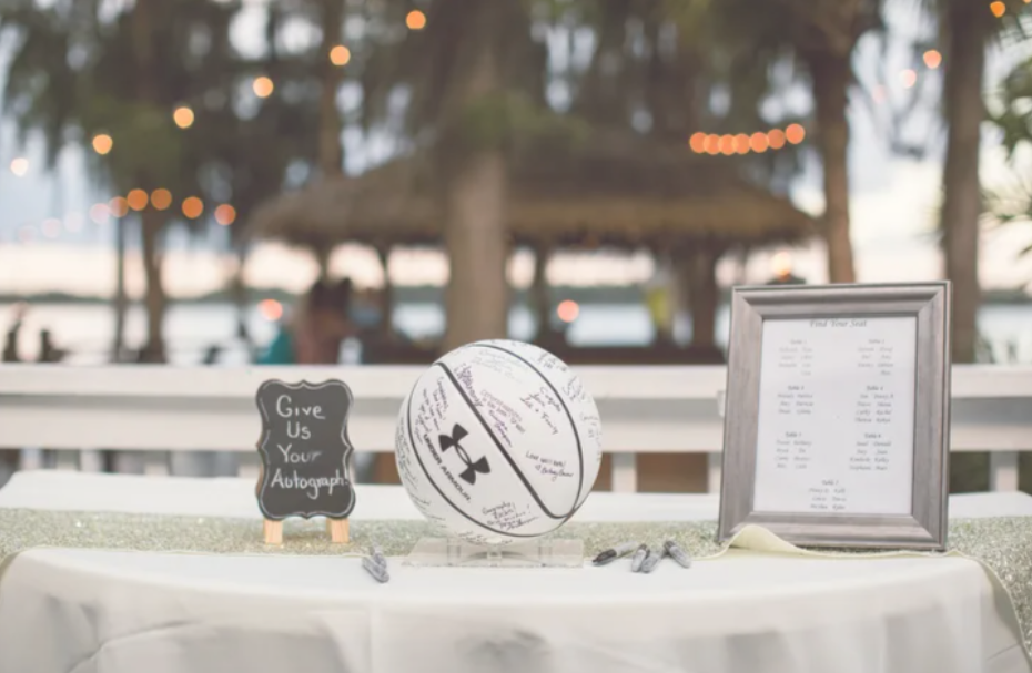 Basketball Guestbook | Sign your autograph on the Knot