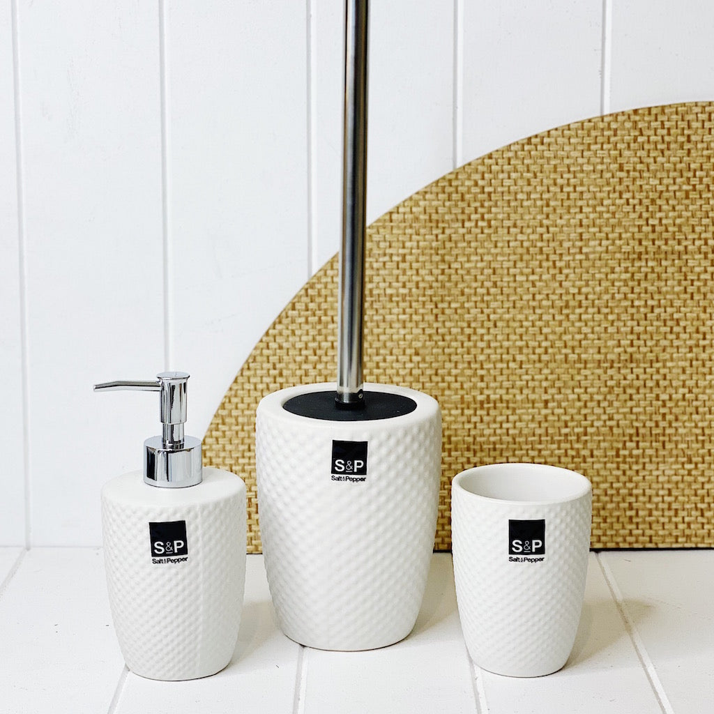 salt n pepper bathroom accessories