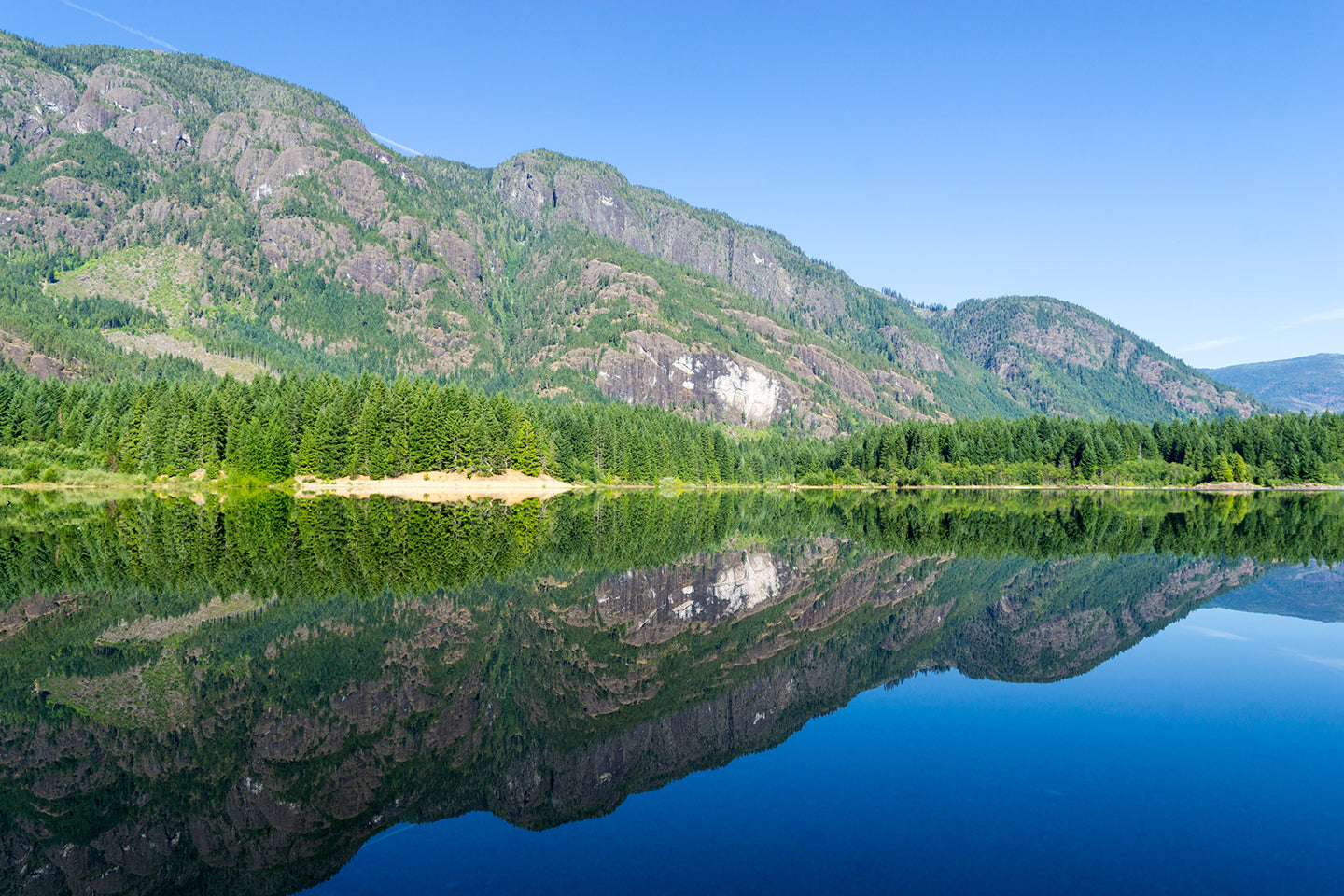 Buttle Lake BC Vancouver Island Strathcona Provincial Park