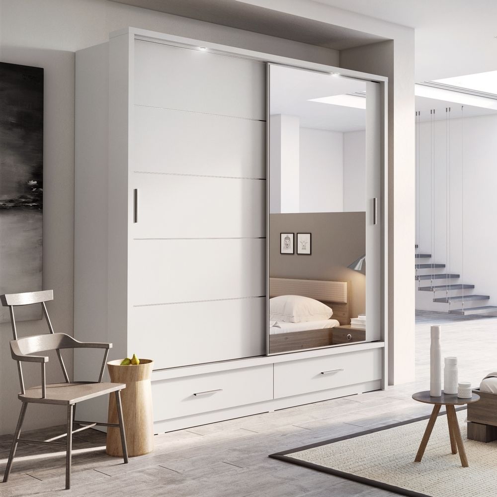 Шкаф купе Sliding-Door Wardrobe