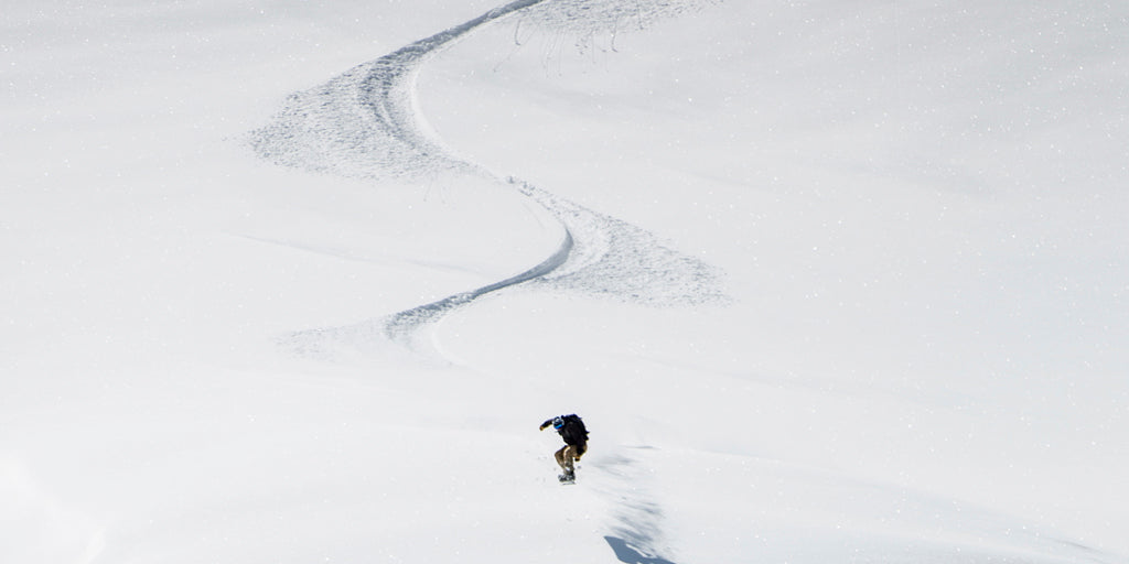 Urørt pudder er enhver skier og snowboarders drøm. Men også der, hvor risikoen for laviner er størst