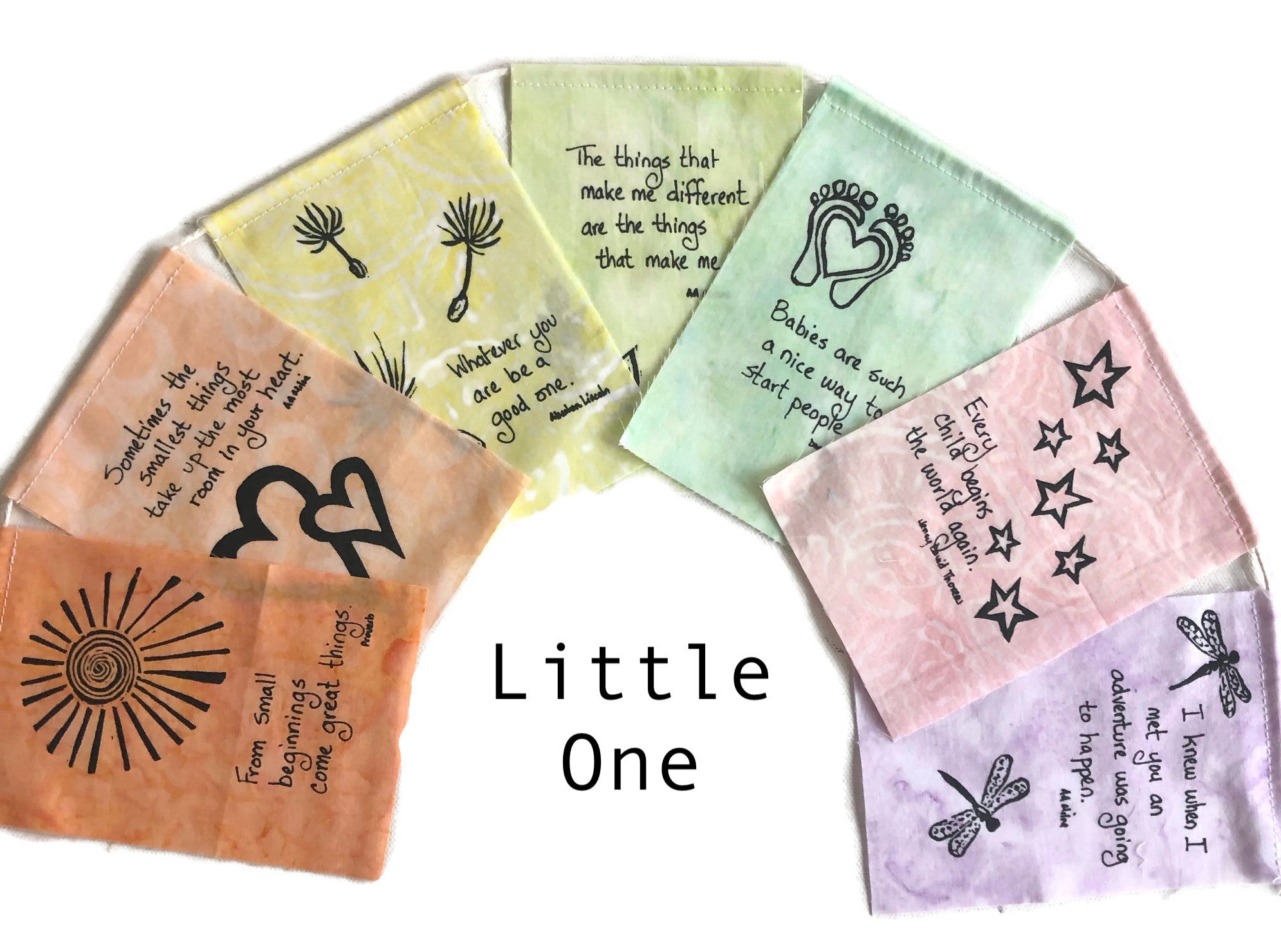 Small Flag Set with images and words to welcome a new baby