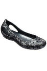 crocs kadee graphic flat