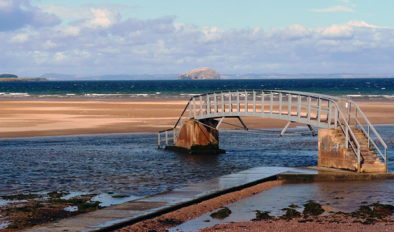 The bridge to Nowhere that crosses biel water