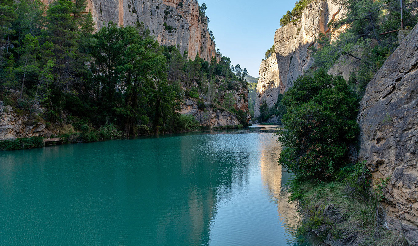 kayaking in mijares river in spain