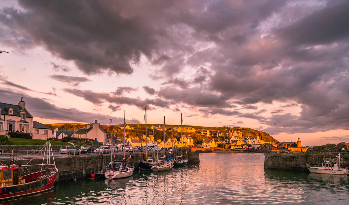 Boote legen in Port Patrick, Dumfries and Galloway an