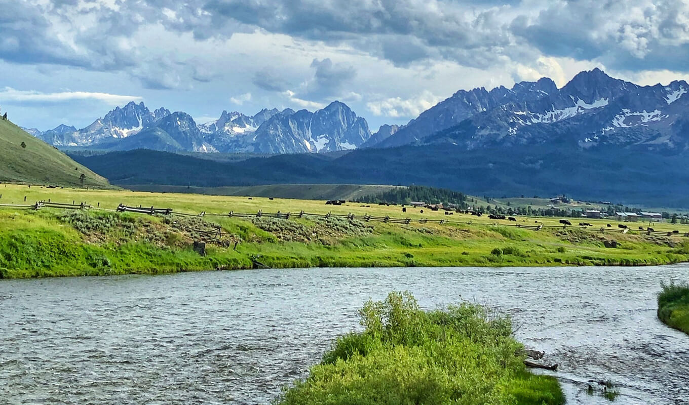 Erkunden Sie Idaho mit Paddelbrettern