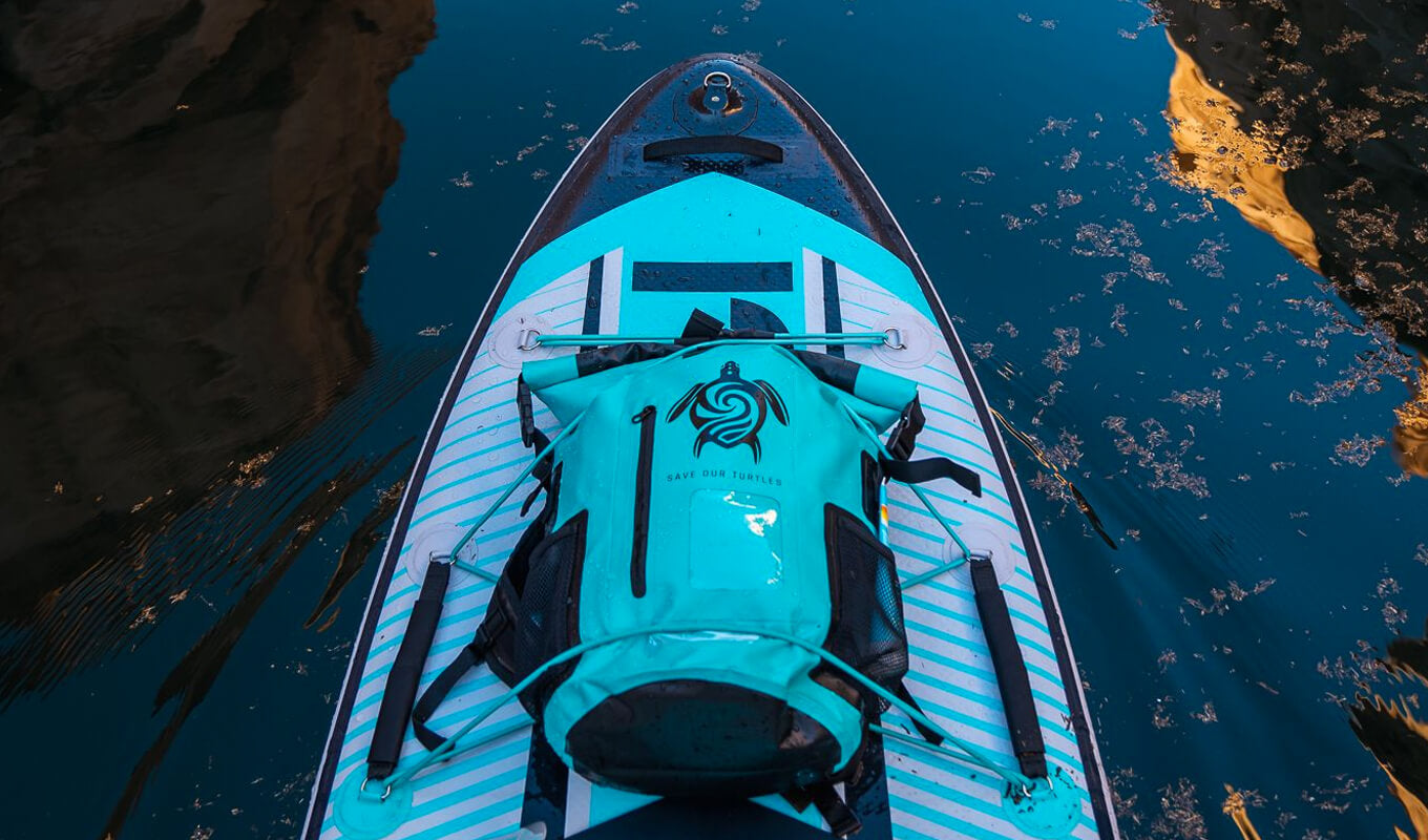 GILI Air Paddleboard mit blauem Packsack