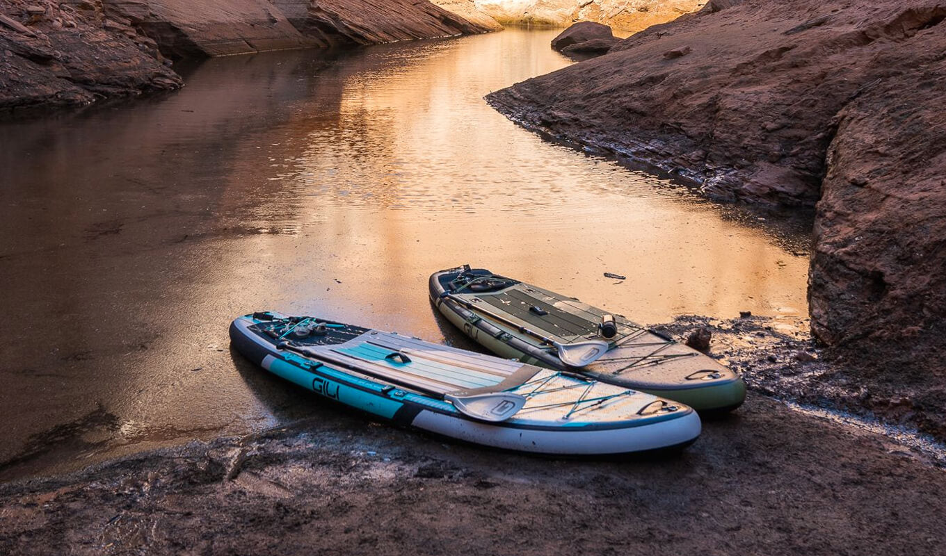 Blue and sand color GILI inflatable paddle board