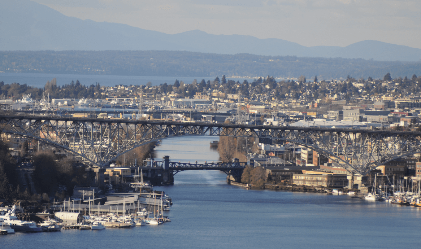 Paddle board seattle - ship canal at fremont