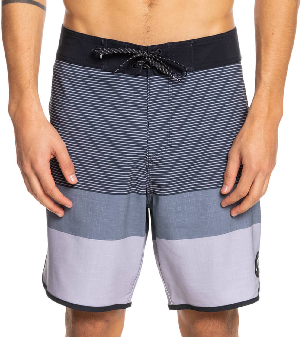 Dreifarbige Boardshorts