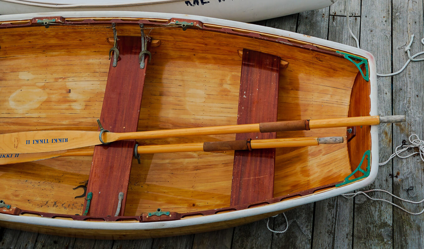 Wooden paddle for canoe