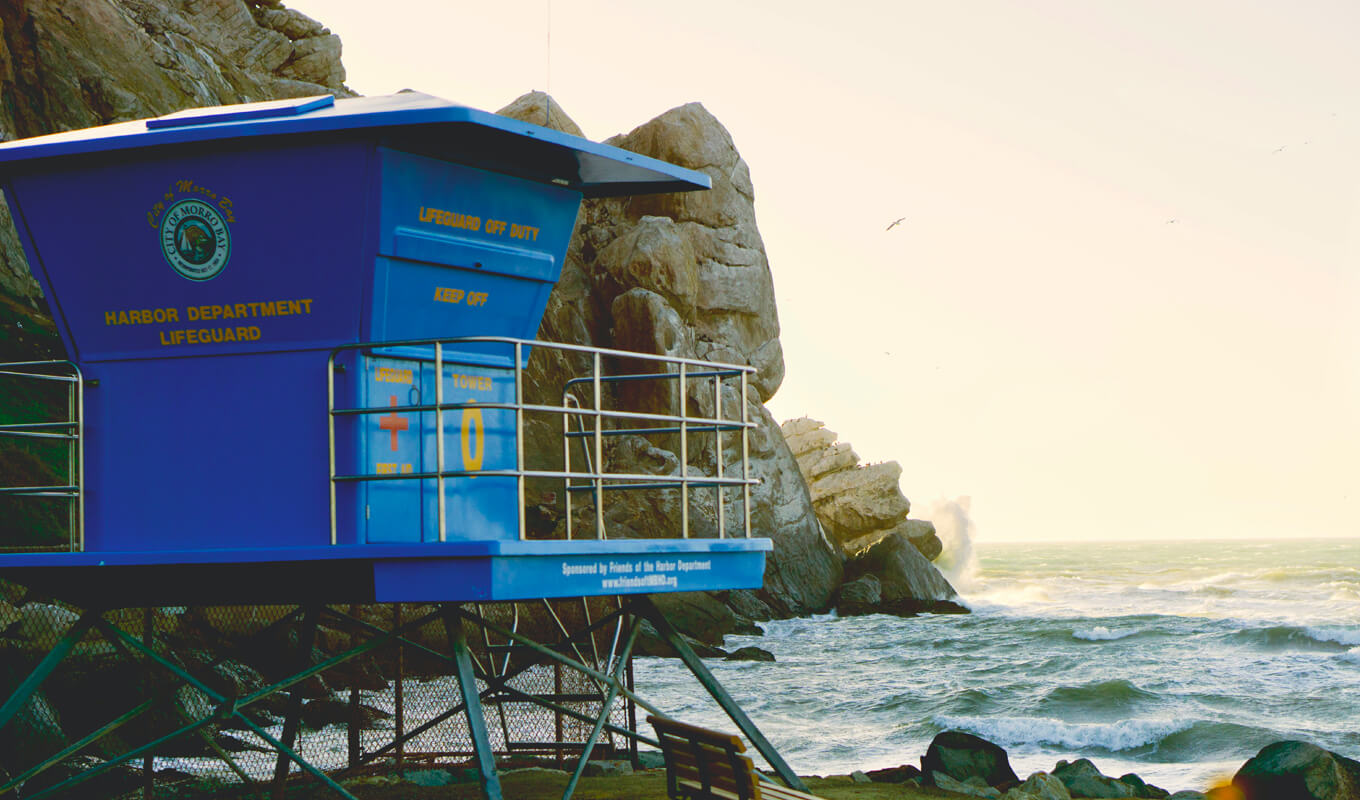 Blue life guard house near the beach