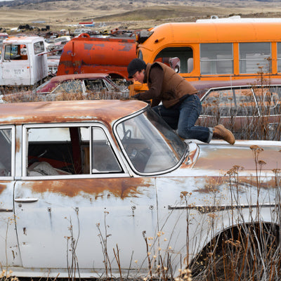 pyper in the junkyard