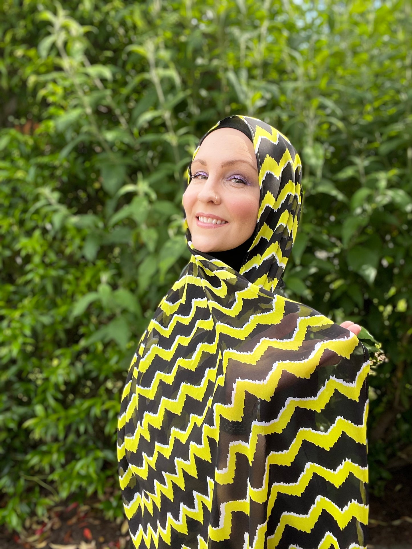 Limited Edition Chiffon Hijab: Lemon Zest Zigzag