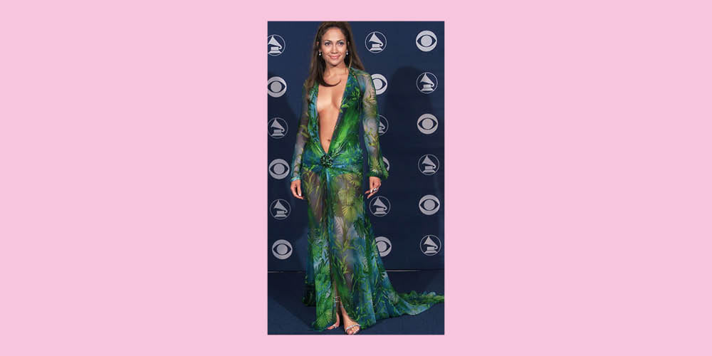 Caroline de l'Ouest j-lo Jennifer Lopez Versace robe verte Grammys 2000