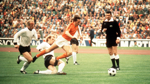 1974 penalty on Cruyff