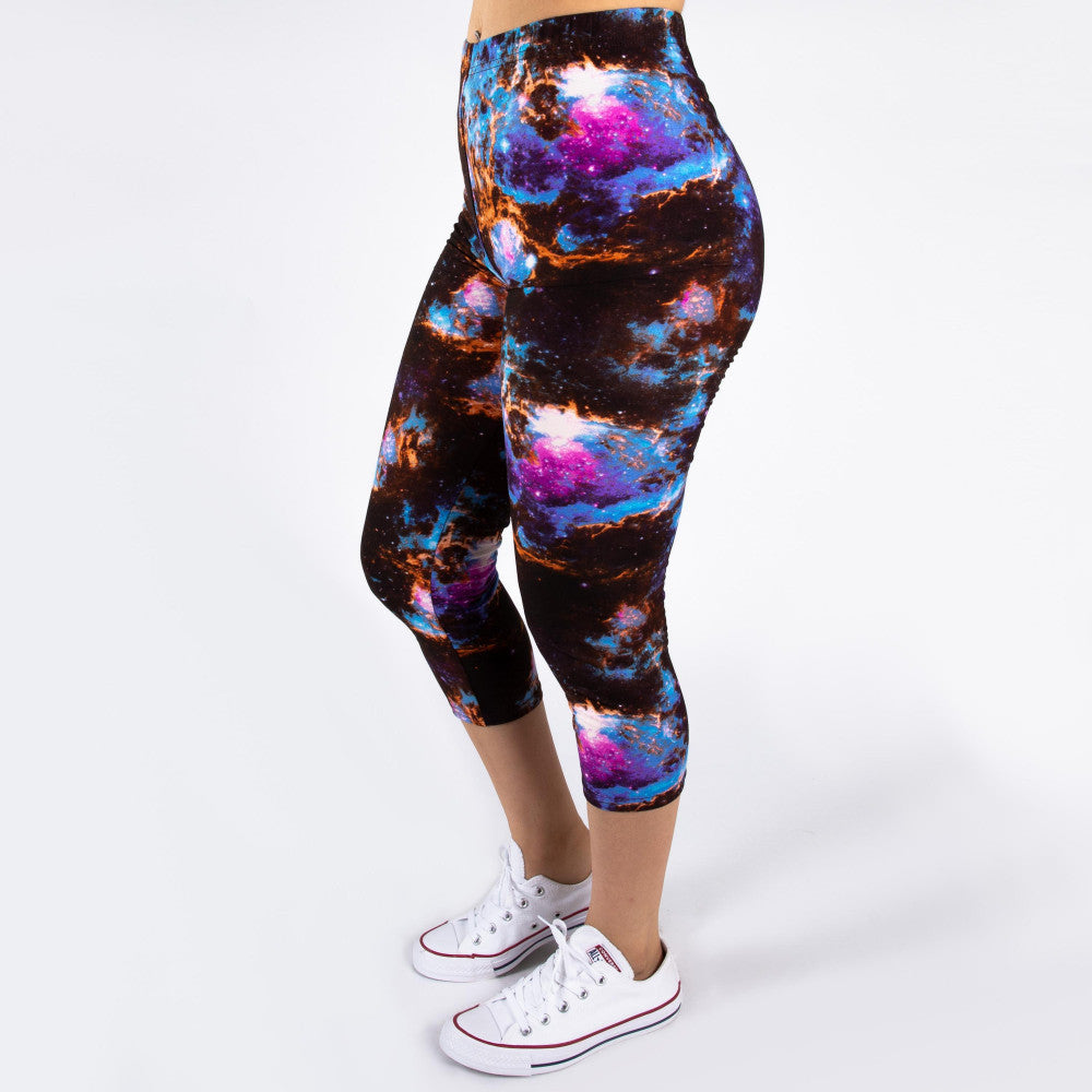 These plus size New Mix Brand peach skin capris are seamless, chic